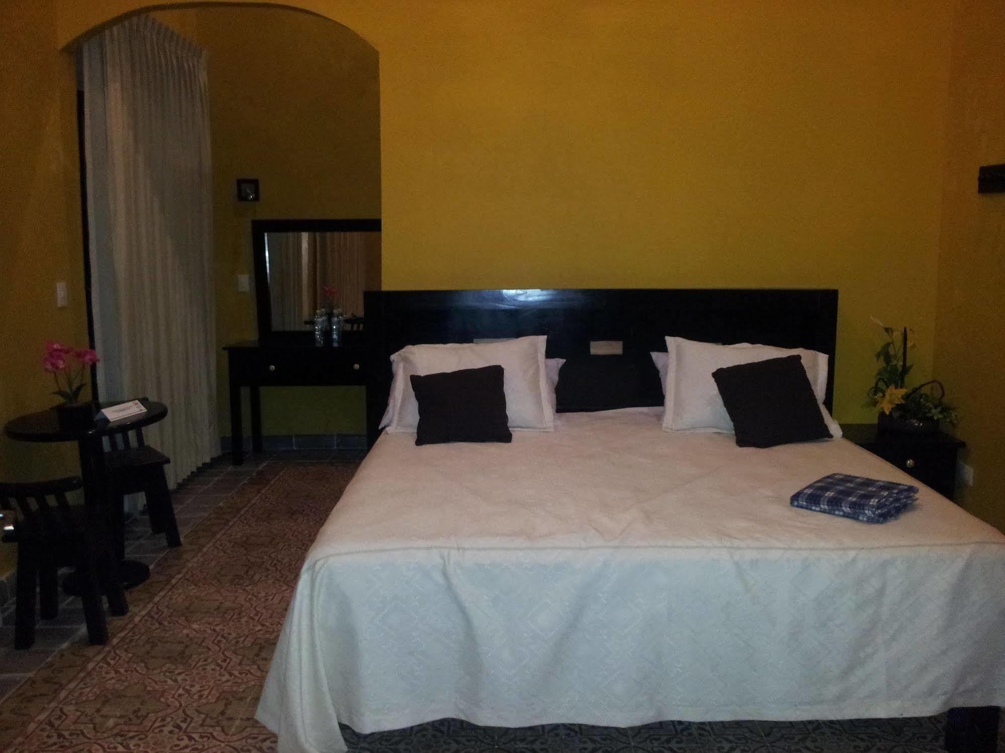 Hotel Catedral Campeche Ngoại thất bức ảnh